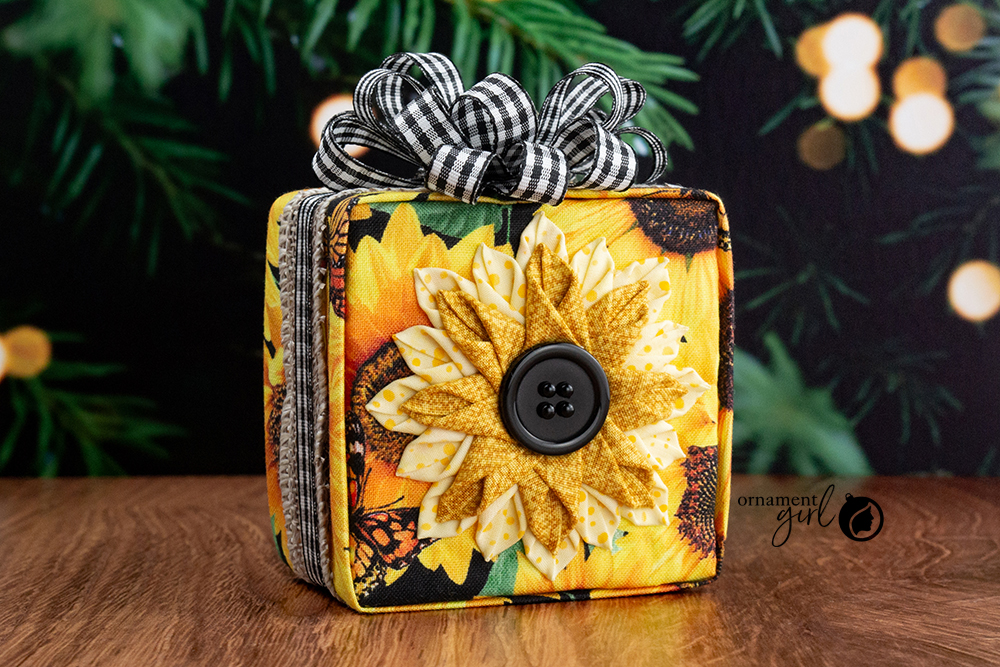 rustic-scrappy-sunflower-no-sew-quilted-ornament-03-wm