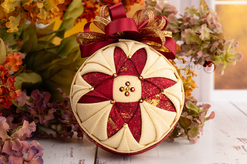 red-and-gold-quilted-cress-no-sew-quilted-ornament-05-wm